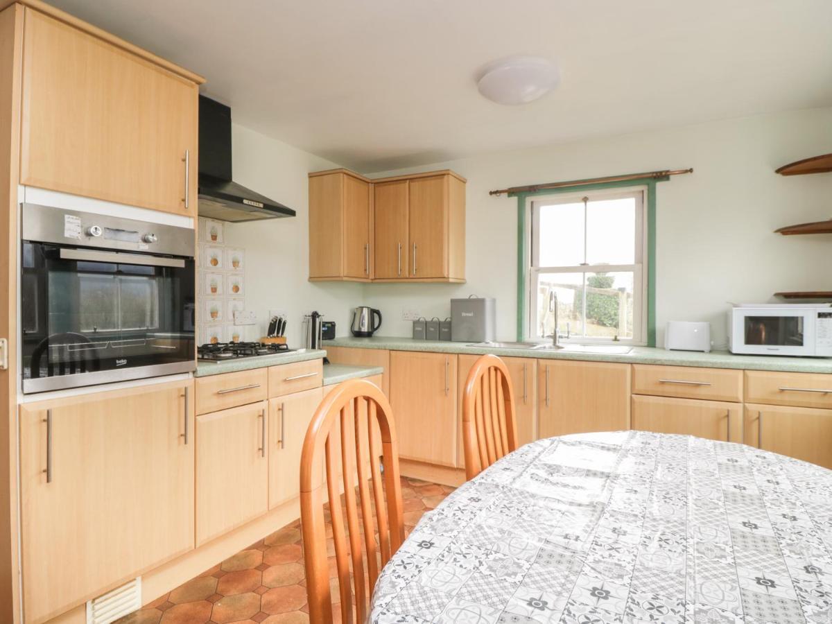 Shaw Holiday home *